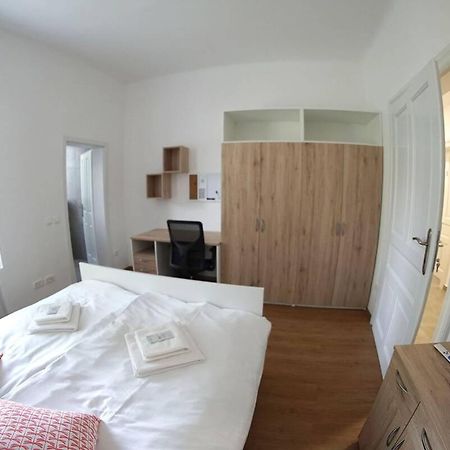 Maister Rooms Maribor Bagian luar foto