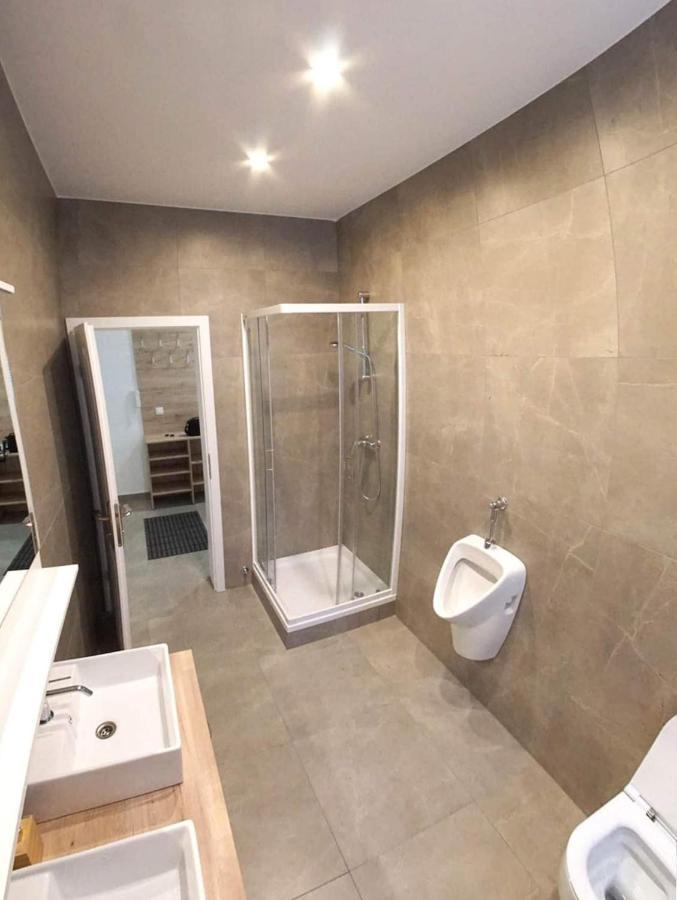 Maister Rooms Maribor Bagian luar foto