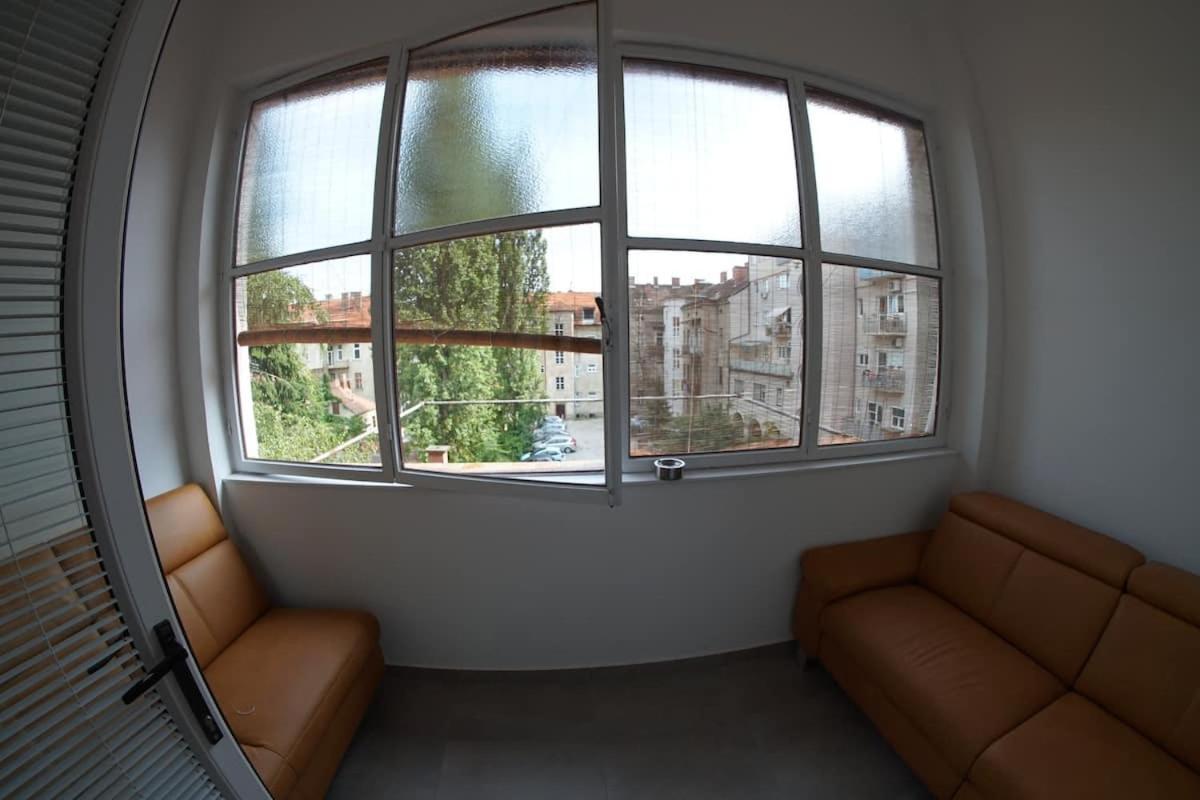 Maister Rooms Maribor Bagian luar foto